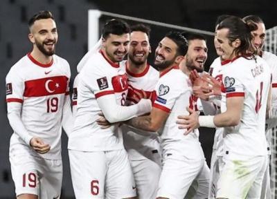مقدماتی جام جهانی 2022، دومین پیروزی قاطعانه ترکیه و اولین برد هلند