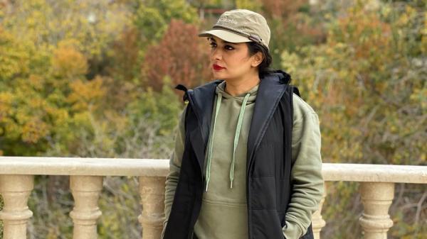 تیکه سنگین خانم بازیگر ایرانی به قیمت دلار ، واکنش لیندا کیانی چه بود ؟