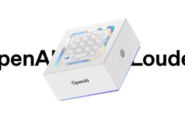 شرکت OpenAI با کیبورد تخصصی وایب کدینگ رسماً به دنیای سخت افزار قدم گذاشت